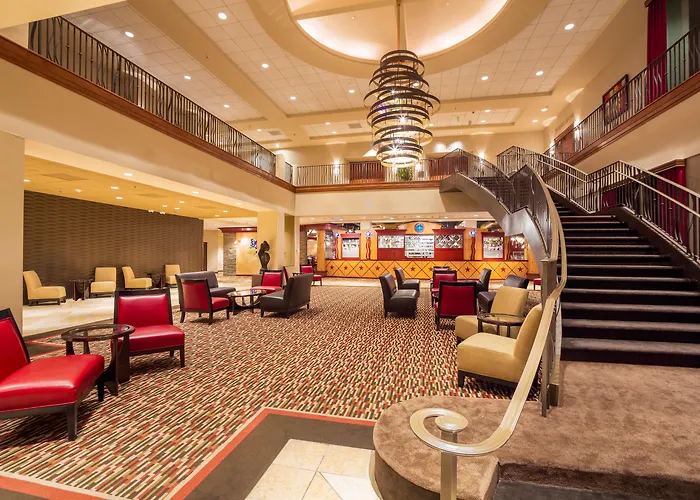 Knott'S Hotel